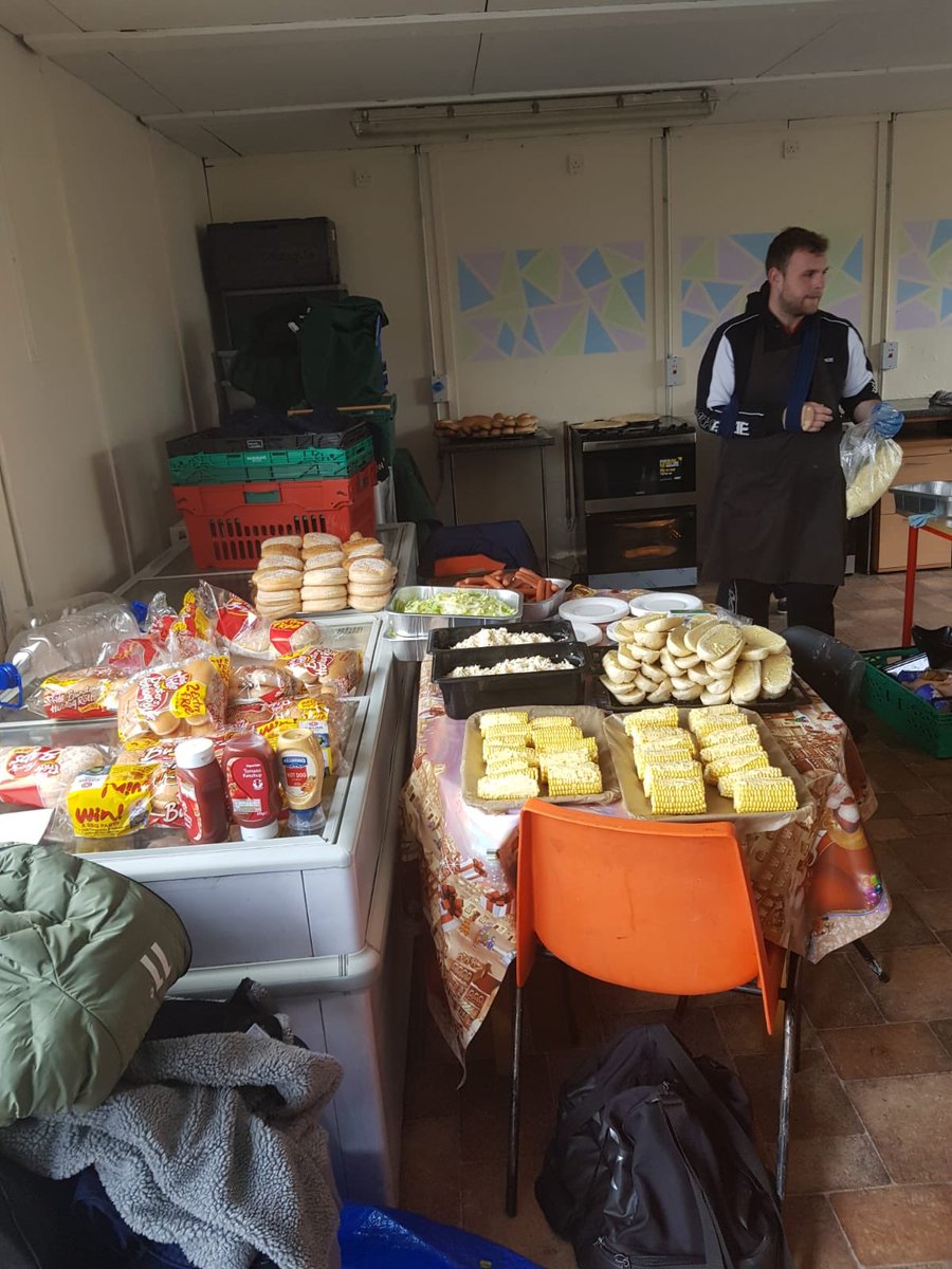 AcademyCork's tweet photo. Great couple of weeks in the @AcademyCork Mahon .The learners planned, prepared and delivered a BBQ in the community that raised 335 euro for @PietaHouse All food leftover went to Outreach-food Cork. @CorkETB  @FAIreland https://t.co/ljhQOzkIW0