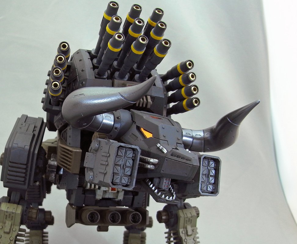 コトブキヤ　HMM ゾイド　ディバイソン　全塗装 コトブキヤ HMM ゾイド ディバイソン 全塗装 完成品 - メルカリ