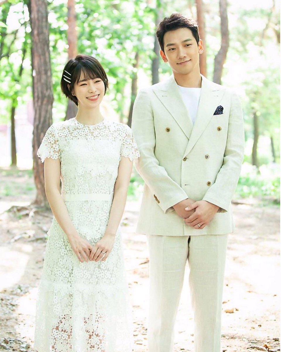 [Photos] Welcome 2 Life Wedding Stills of Lee Jae Sang and Ra Si On! 📸: MBC #웰컴2라이프 #Welcome2Life #mbc드라마 #mbcdrama #레인컴퍼니 #raincompany #비 #rain #정지훈 #jungjihoo...