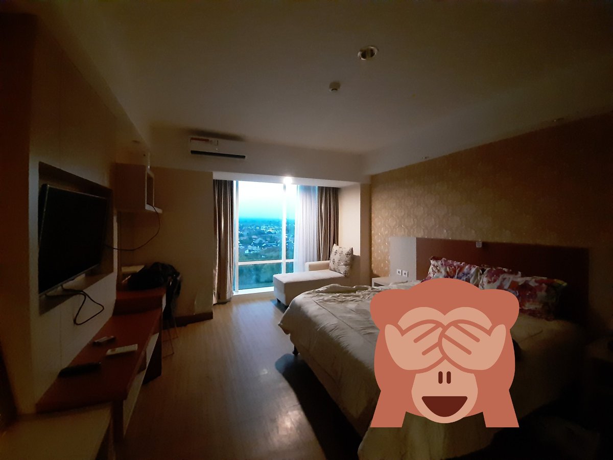 ankerleci's tweet photo. Kemaren selama di Jogja nginep di mataram city apartment, pesen dari airbnb dan tidak menyesal bikos bagus bgt dengan view gunung merapi. Ada kompor listrik&amp;water heater. 

Oiya, ada kolam renang jg cuma krn ku tida sempat berenang jd nga berenang 😩

💰670rb buat 3 malam https://t.co/4RSaZuVtNK
