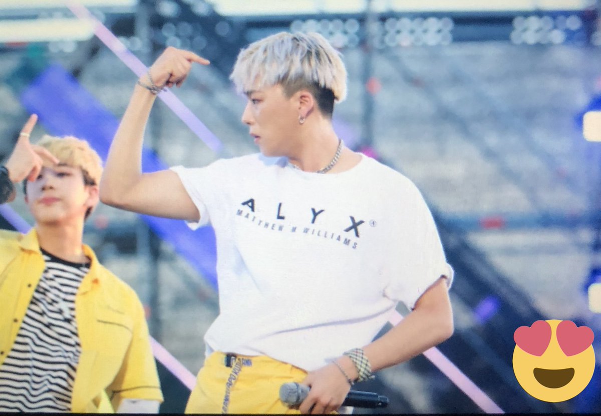 8eight_H's tweet photo. 190809 인천 왕산마리나 플뷰
#D_CRUNCH #HYUNHO #현호
 #디크런치 #ヒョンホ #이현호 
 
@DIA_CRUNCH https://t.co/Sd6A0iubex