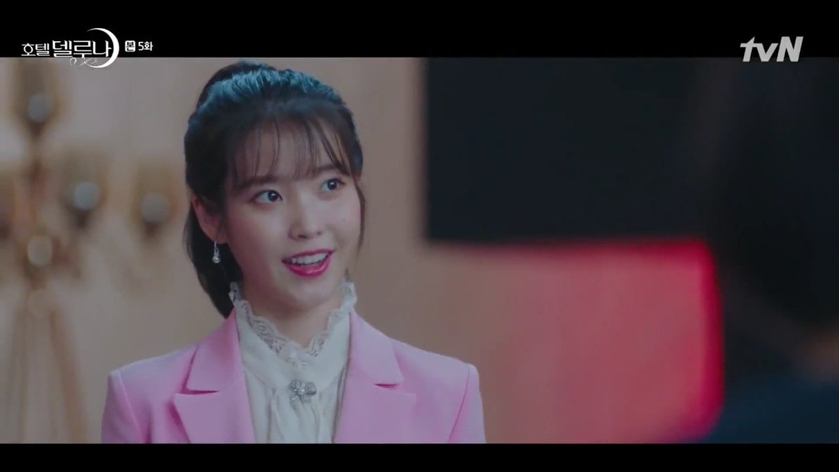 kdramapotato's tweet photo. i already said this but i'll never get tired of praising her beauty! 😍

#HotelDelLuna https://t.co/eLSbAwEzOV