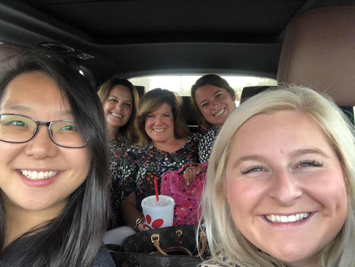 Laura L'Huillier Frazier tweet media