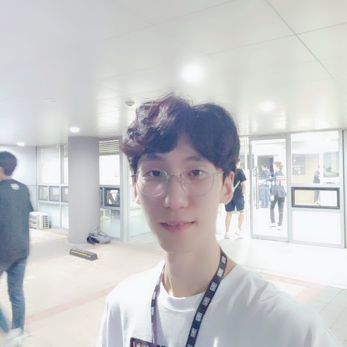 TkqTkqejr's tweet photo. 엉엉
#슈빡 #Suppak #윤루트 #yoonroot https://t.co/fybwuuBaJ5