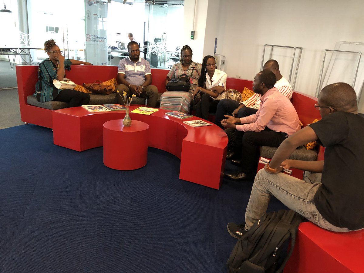 mbakatre's tweet photo. Visite d’une délégation du Burkina au Digital Transformation Center de #Kigaliarena #lwili #RCI @anptic @rodriguetwit @pzwsk https://t.co/r4xW9YtNMm