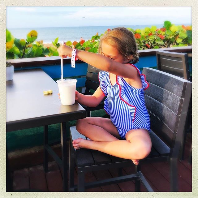 "If you like Pina Coladas, and getting caught in the rain...” come to #puertorico 🤗 #laisladelencanto •
•
•
After a pretty mellow flight, we hit the pool &amp; beach. My 5 yo experienced the first burn of swallowing saltwater. “I want to do this Mama!” A… ift.tt/2OXue9s