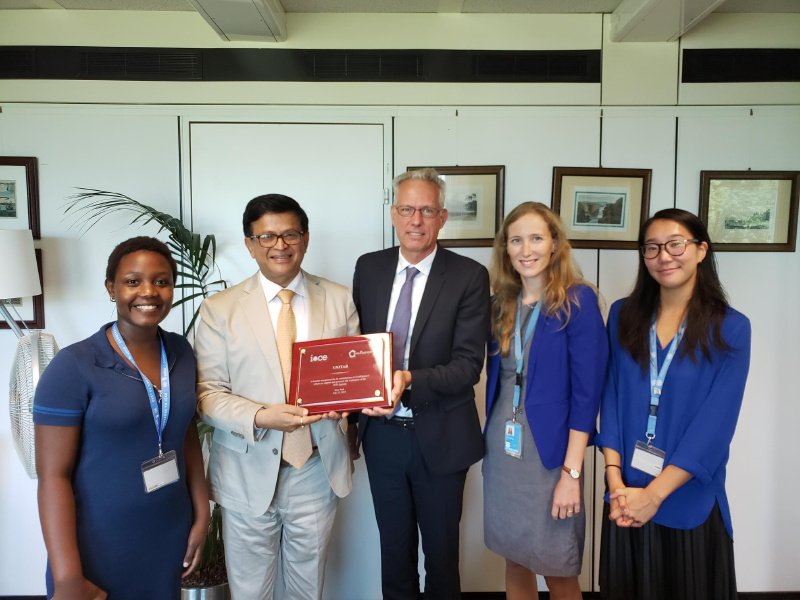 UNITAR_ED's tweet photo. Congrats to the @UNITAR evaluation team &amp; all Divisions and Programmes involved for receiving #IOCE &amp; @EvalPartners awards for work to promote the evaluation of #2030Agenda. #SDGs https://t.co/sVk5xm5Tm9