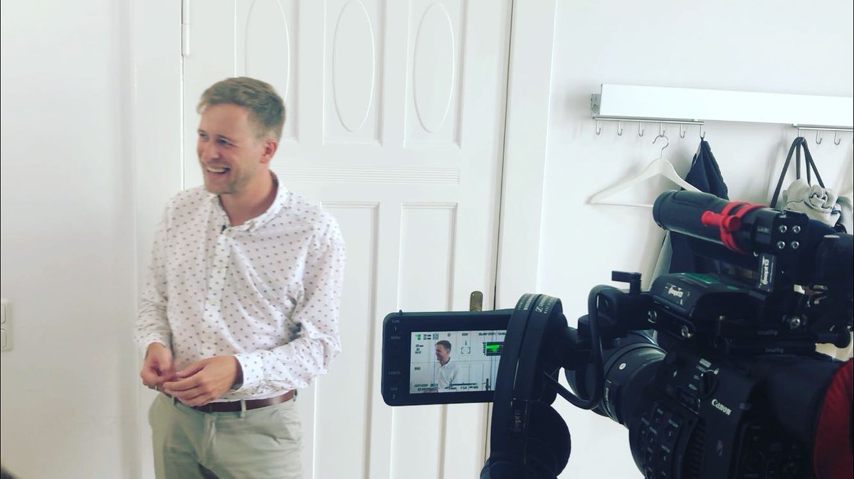 Convaron tweet media