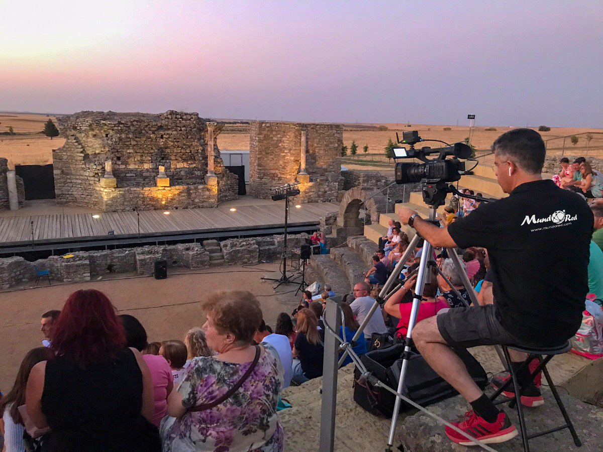 MundoRed_Tweet's tweet photo. Hemos estado retransmitiendo en directo🎥 en el marco incomparable del Teatro Romano de Regina. Un reto técnico apasionante y una estupenda experiencia ¿Te gustaría que la fiesta de tu localidad o tu evento llegue a más personas? ¡Tu equipo es #MundoRed🌐!
https://t.co/S9OSqf6Rcf https://t.co/u069IJODpb