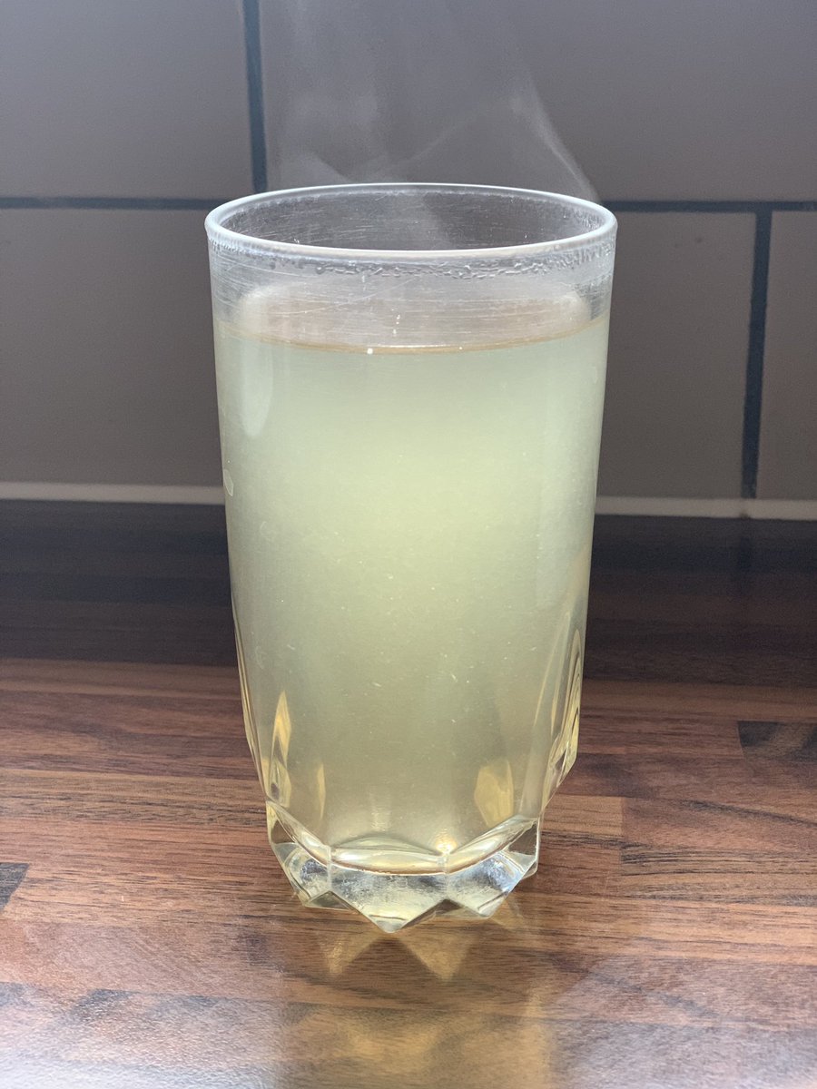 begumru's tweet photo. Time for “#Ginger in the Morning”. Not the film 😉

Some interesting articles:

👉Blood glucose regulation https://t.co/m53RZQRQpp
👉Anticancer activities https://t.co/ZKONGyg9Dy
👉Anti-inflammatory properties https://t.co/QvJOkAzSwm

#ZingiberOfficinale #gingerol #shogaol https://t.co/wyt0CbL1V3