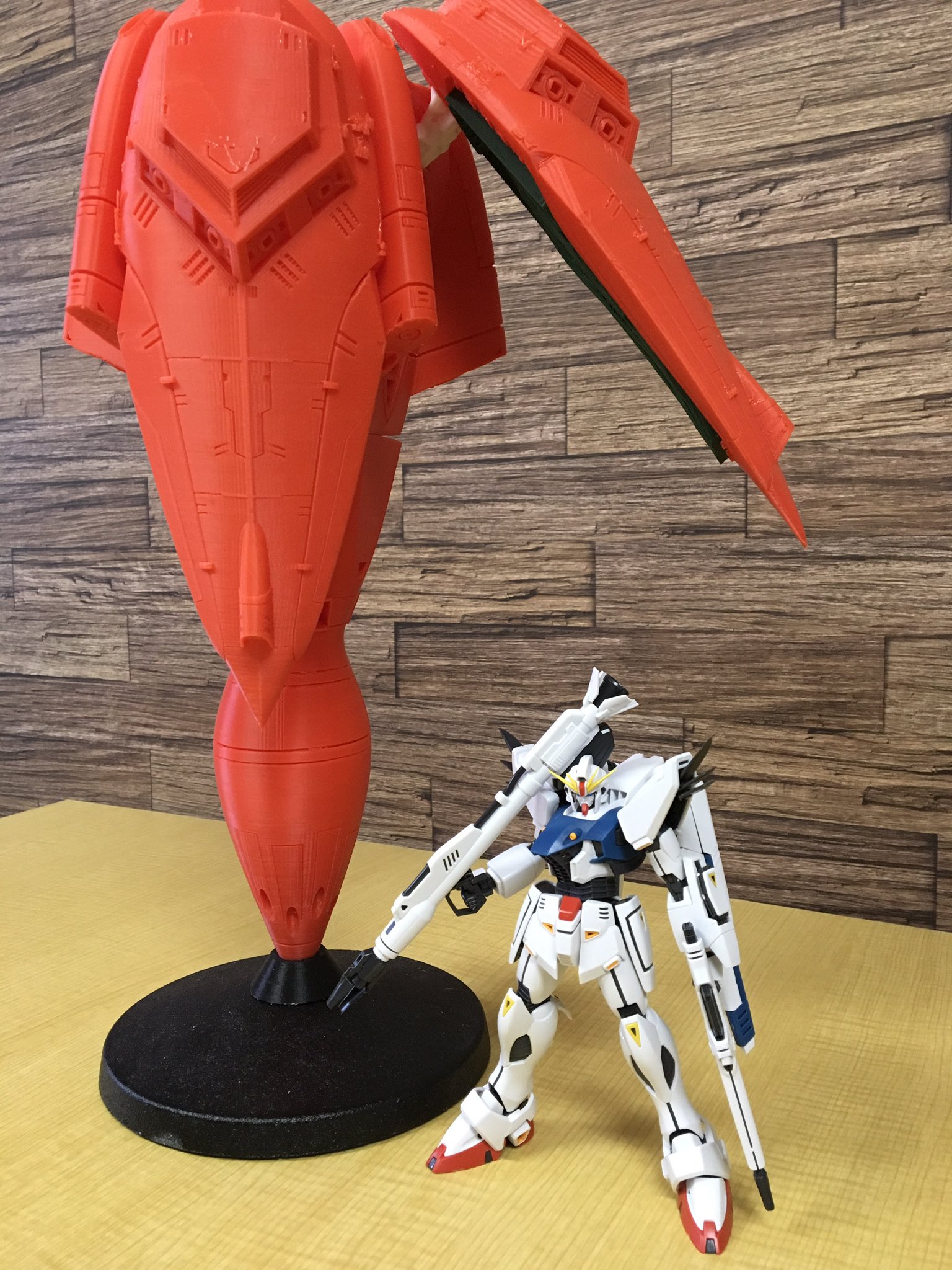 モワノー 1 100ラフレシア だんだんと形になってきました 大きさが分かるくらいになったところでf91とツーショット デカイ C3afatokyo C3afaマーケット T Co N37ljk9f9h Twitter モワノー 1 100ラフレシア だんだんと形になってきました 大きさが分かるくらいになったところでf91とツーショット デカイ C3afatokyo C3afaマーケット T Co N37ljk9f9h Twitter
