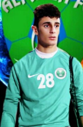 اللاعب محمد المجحد افضل بديل للبريك ٢١ عاماً ويلعب بمركز الظهير الأيمن ومحور وهذه إحصائياته 
• 26 مباراة 
• ساهم في 5 اهداف | سجل 3 
• 725 تمريرة | 74.3%
• 111 تمريرة طويلة | 50.5%
• 74 مراوغة | 70.3% 
• 95 اعتراض 
• 447 الالتحام | 39.6%
• 24 تسديدة | 25%
• صنع 18
مكسب