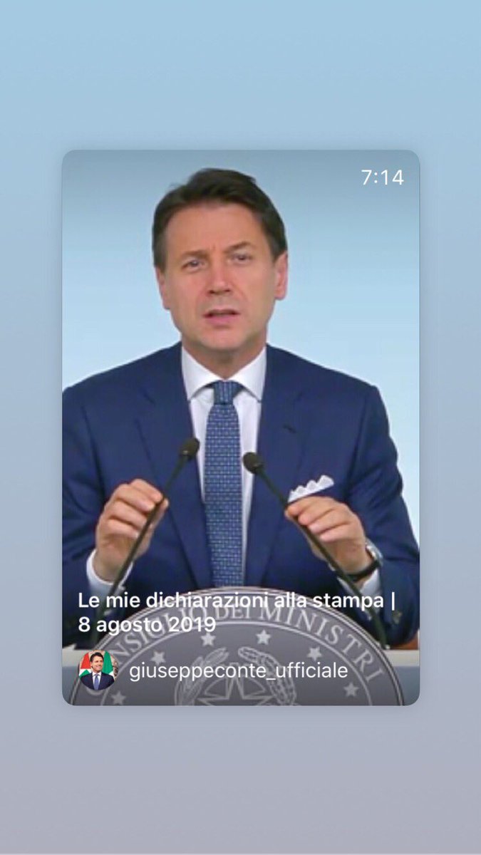 quisques's tweet photo. Come poteva ahimè questo signore
Continuare a sopportare ancora
Le bizze d’un vanesio imbonitore?
#megalomania #terzine #Salvini #signorilità #rozzezza #SalviniTraditore #scritturebrevi #AerariumL https://t.co/dDFGJImdxq