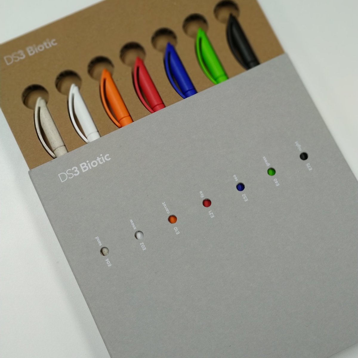 integevents's tweet photo. Thanks #paganipens. I love these 100% biodegradable #Prodir pens. And such a lovely presentation box. https://t.co/rJ2tYsOD4Q