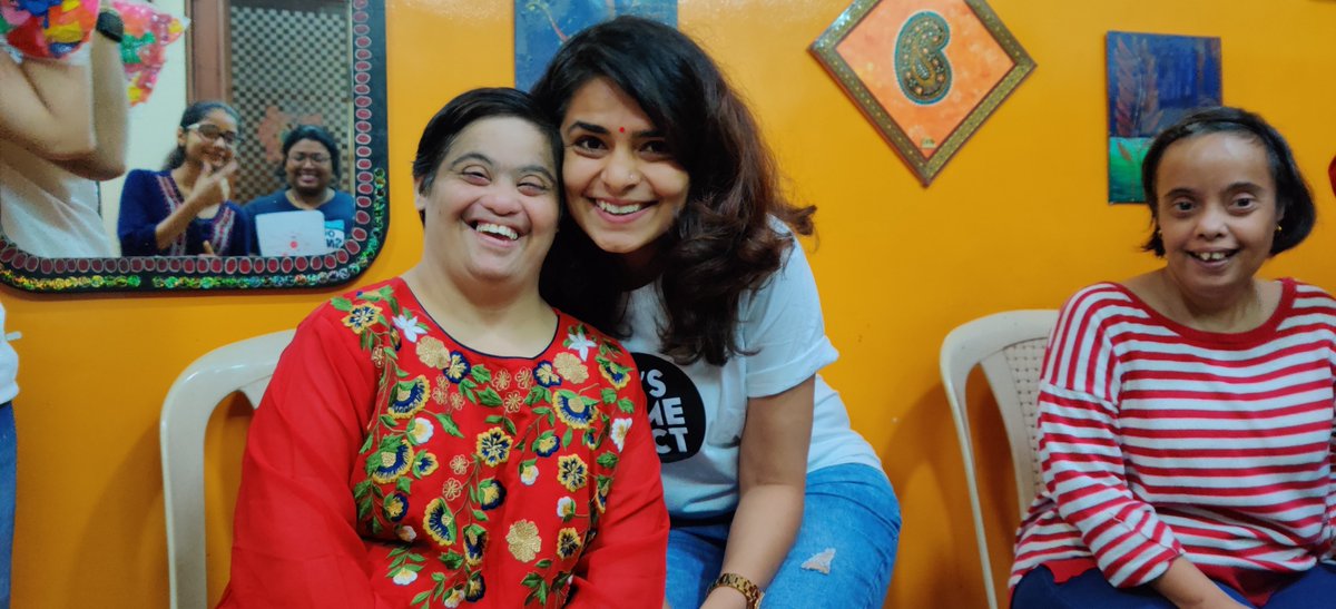 viacom18's tweet photo. The final day of #ViacommunityWeek was a riot of fun as Team #Viacom18 visited the special superstars of @advitya_mumbai. https://t.co/bZHI9dDOtQ