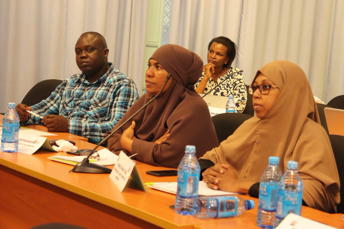 KsgMombasa's tweet image. Closing ceremony for Corporate Governance Training for @malindi_water Board of Directors.

The Course is designed for top management responsibe for establishing corporate direction and business performance, including executive officers, directors and board members.

#WeTransform