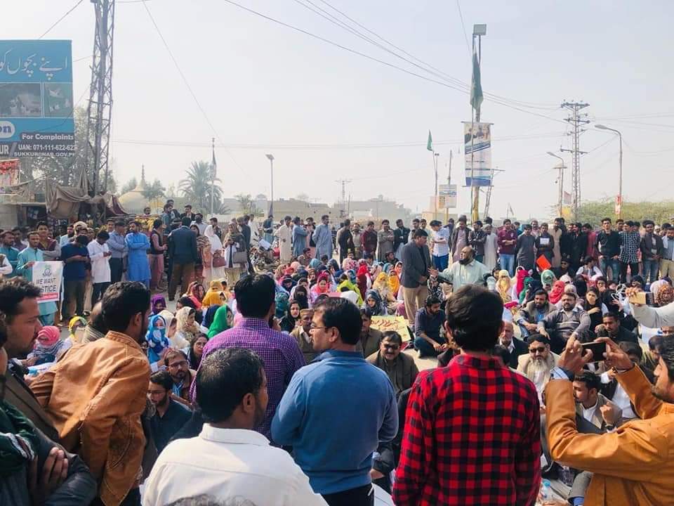 Jessor14's tweet photo. Sindh Government wakeup.. Future of 500 medical students is on stake.. #SaveKhairpurMedicalCollege
#WeWantPMDCRegistration
@BBhutoZardari
@ShahNafisa
@MuradAliShahPPP
@ImranKhanPTI
@ArifAlvi
@ImranIsmailPTI 
@Shahidmasooddr 
@HamidMirPAK https://t.co/4Fat3yhiSS