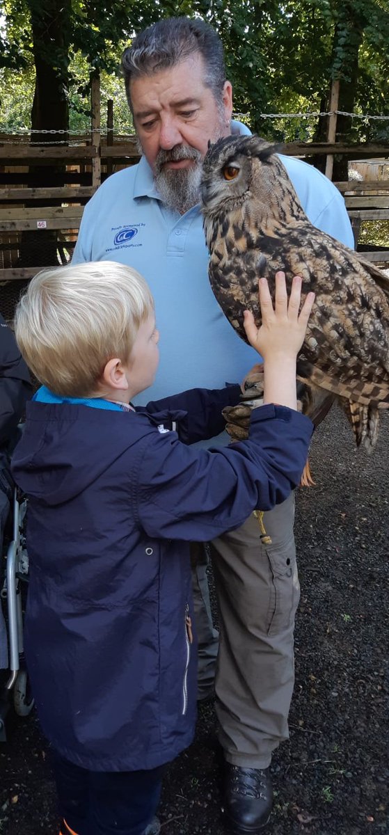 Great day with the family yesterday @WorldofOwls thanks to Mike for the personal touch. Jenson loved the experience and we were impressed with how Mike worked with him. #VI #Owls