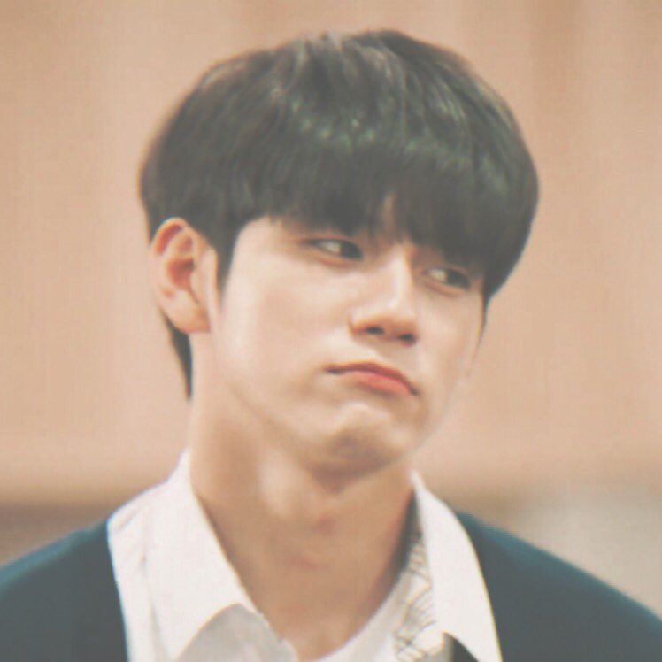__yourcigarette's tweet photo. 👊🏻(｡-｀へ´-｡)

#옹성우
#열여덟의순간 https://t.co/Tv8YYuvCry