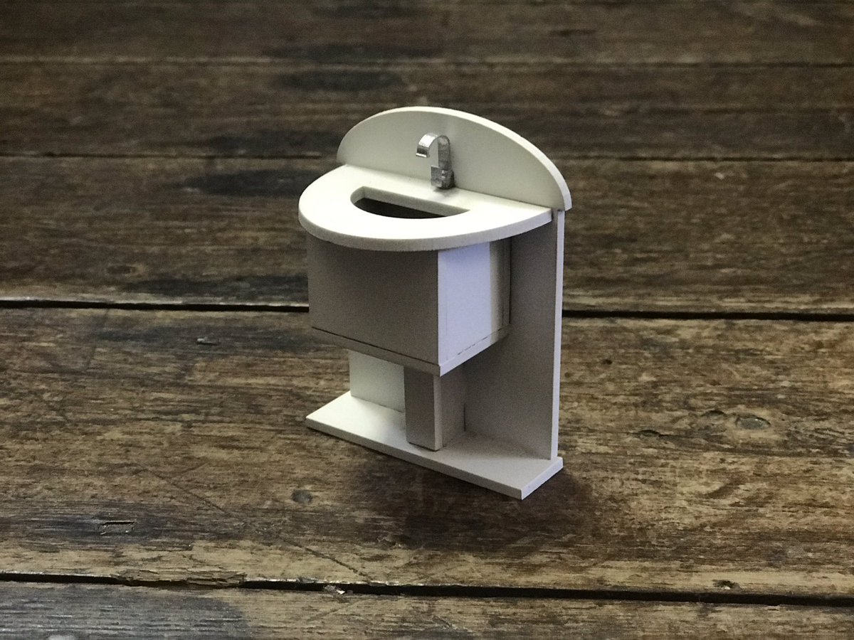 MiniCreationsSA's tweet photo. Little Barbie Furniture ! 🤩 

#LaserCuts #DollFurniture #Miniature #DollHouses #SouthAfrica #WestCoast https://t.co/UIvNcqatnX
