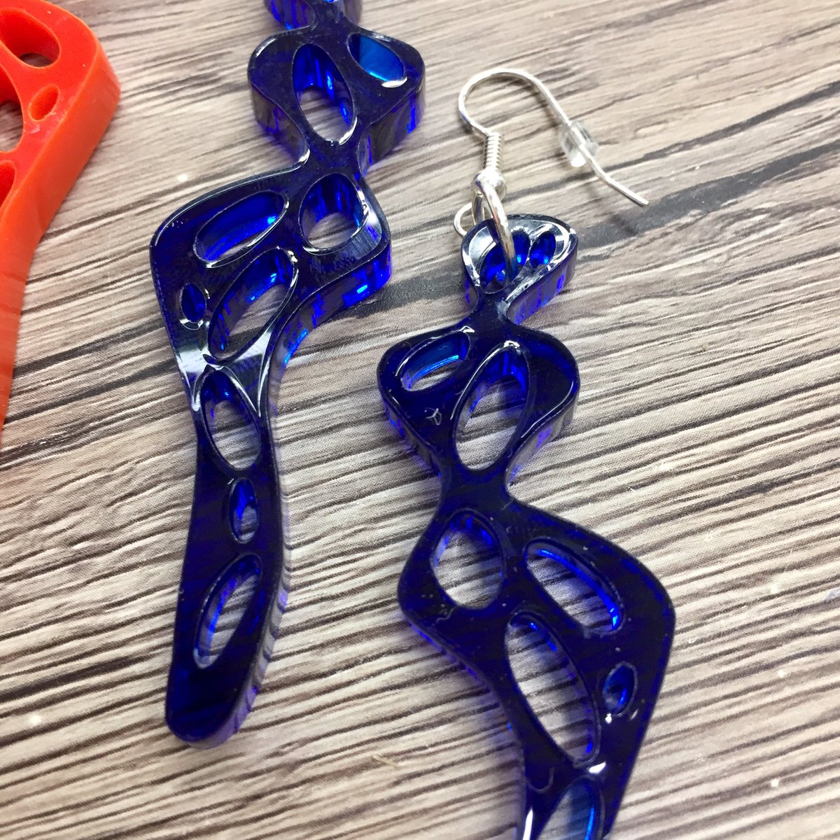 infusionunit14's tweet photo. 🔥 🔥🔥🔥

These @SueCaulfield6 earrings are hot property at the moment! 

Get yours from @infusionunit14 in @TrinityMarket1

🔥🔥🔥🔥 https://t.co/btzOO6TZFd