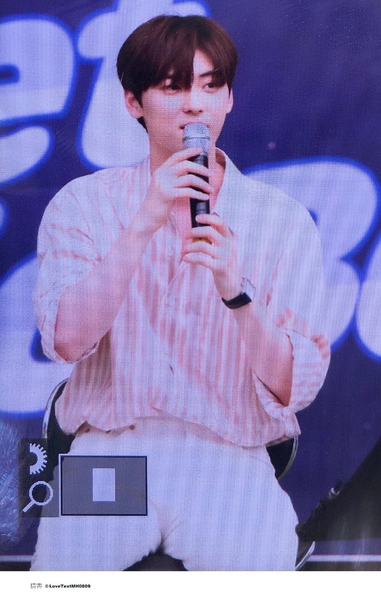 190809 생일 게릴라🎂
#HAPPYMINHYUNDAY #황민현 #민현 #MINHYUN