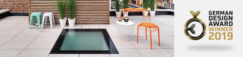 FAKRO_FR's tweet photo. Vous possédez un toit terrasse et vous voulez profiter de la lumière naturelle dans votre intérieur ☀ ? 
Pensez à nos fenêtres DXW pour toits plats ! 
Elles sont anti-dérapantes et permettent de réduire les pertes de chaleur de la pièce 🌡️https://t.co/DjVkm3QWDD https://t.co/jGY5zJpSw1