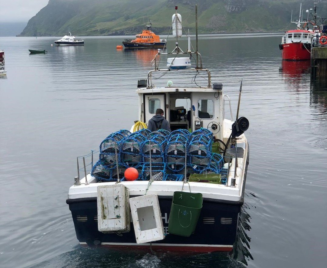 GaelForceGroup's tweet image. Loaded up with our #creels and heading out from #Portree #isleofskye #commercialfishing