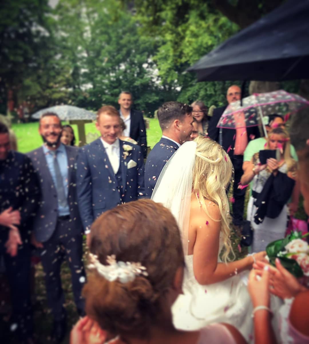 Emmcrowder's tweet photo. Best day of my life ❤️ #weddingday #bestdayofmylife https://t.co/vqPkqWV3Yt