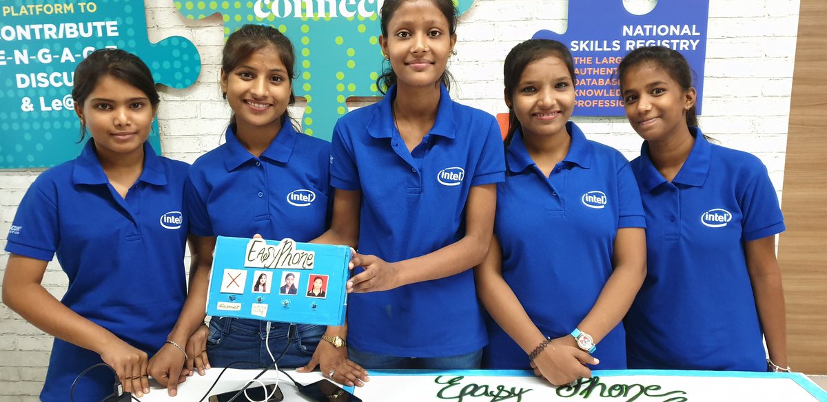 achyutaghosh's tweet photo. By 2050, India will have more people above 60 than the entire population of US! The #easyphone solution for the old showcased by #girlsinnovatefortomorrow contestant definitely has potential
@NASSCOMfdn #innovate2excel #nasscom #girlpower https://t.co/r1JqQPK5IZ