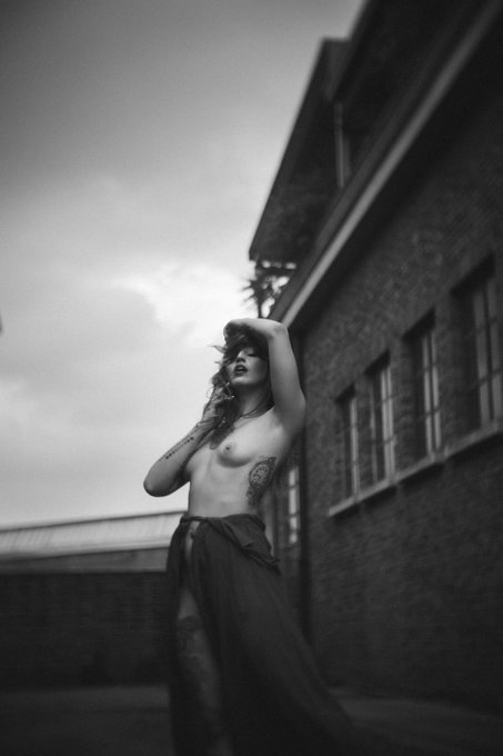 From another time shot by Fintobrass https://t.co/texjk1uQ5g<a href="/tag/love"class="tags"><span>#love</span></a><a href="/tag/aliceinwonderland"class="tags"><span>#aliceinwonderland</span></a><a href="/tag/subscribe"class="tags"><span>#subscribe</span></a><a href="/tag/chesirec"class="tags"><span>#chesirec</span></a>