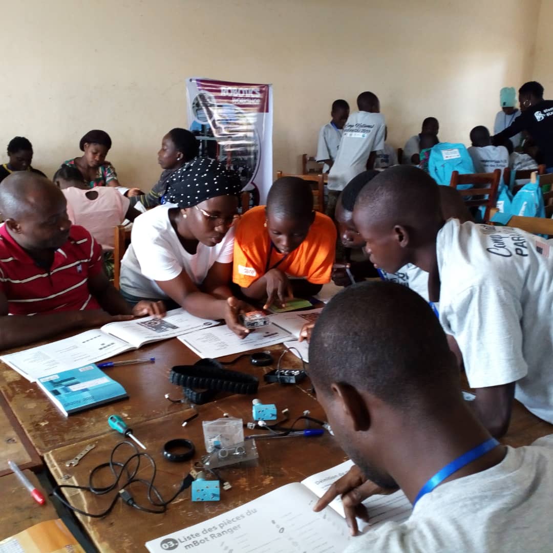 NawarathO's tweet photo. Robotics training program at National Camp She's Great in Parakou(Benin) 2019
#Robotics
#WomenInSTEM
#TrainingCamp
#mbotranger #Femcoders15 #STEM
@femcoders15 @USEmbassyBenin @IREXintl https://t.co/83aVJtxYI6