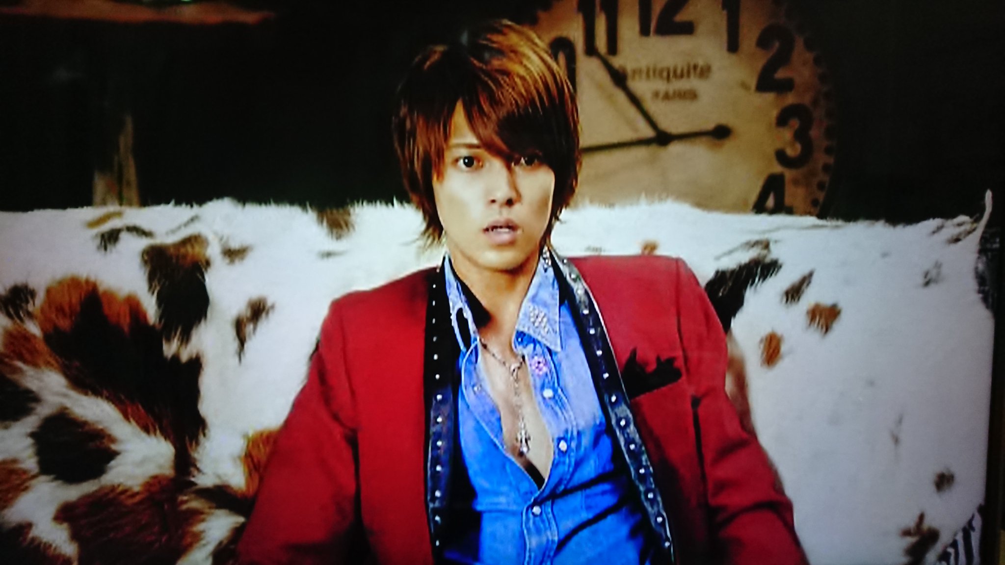 三日月 北斗くんの赤ジャケット 山pのだよね 山下智久 少クラ 青春アミーゴ やまぴー 山p T Co 2ob68qatpi Twitter
