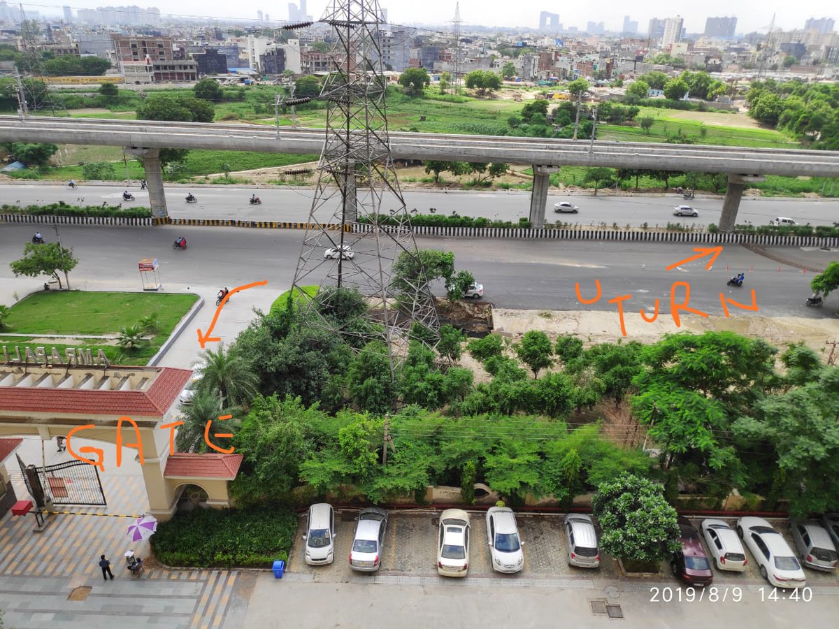 Neerajdun's tweet photo. @CeoNoida @rockme26 @SoulOfNoida Ma'am, new U turn coming up right in frnt Siliconcitygate1. will cause jams and accidents. kindly review. WC3. https://t.co/rdEX4lte1n