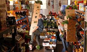 SumaWholefoods's tweet image. Shop at your local greengrocer, market or wholefood shop #PlasticFree #ZeroWaste #ShopLocal