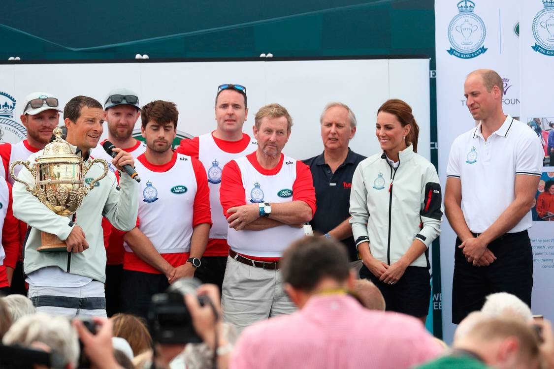 Volvo Dún Laoghaire Regatta tweet media