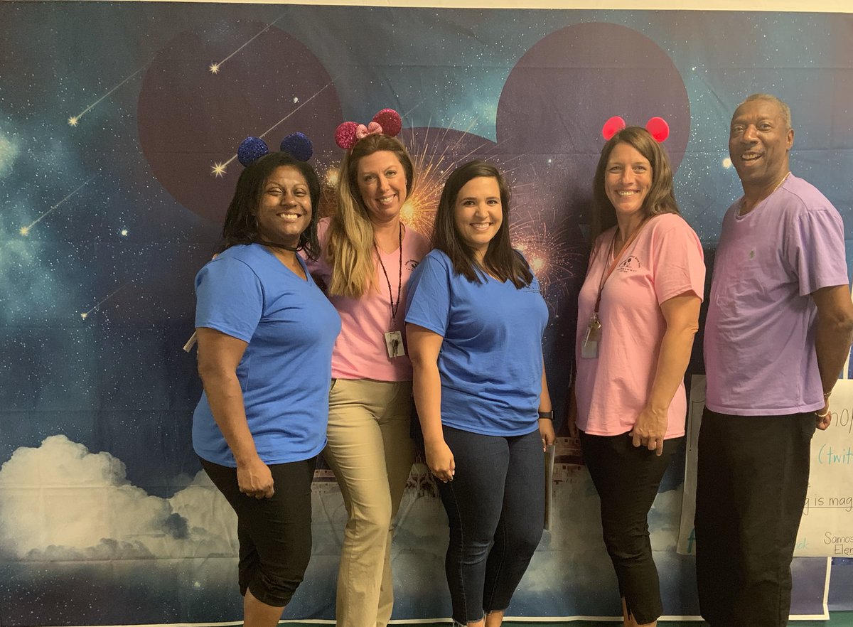 SamosetE's tweet photo. All I can say is...Best staff! 💙 #SamosetRocks #IfYouCanDreamItYouCanDoIt https://t.co/pnhasxFugb