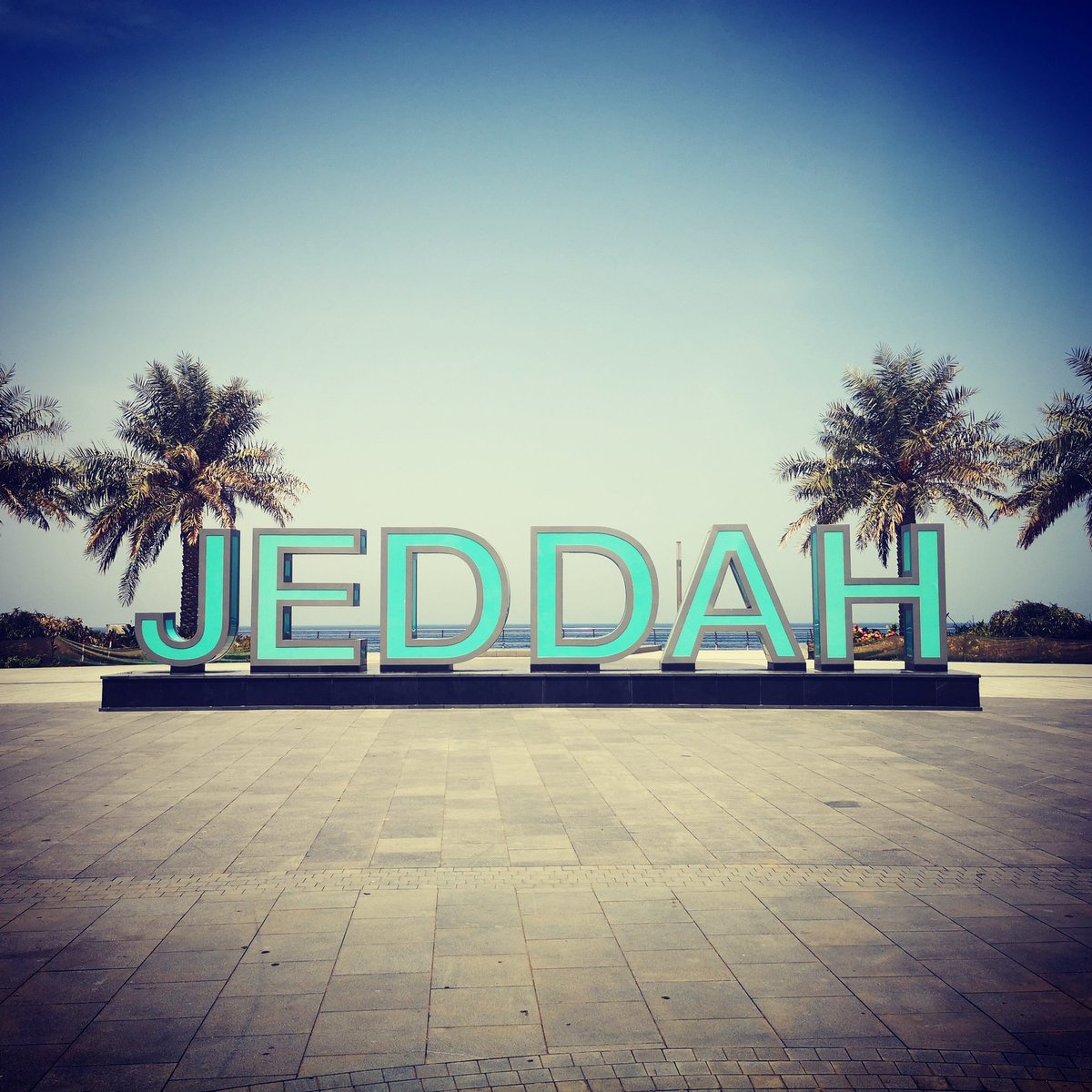 Karent_Kat's tweet photo. JEDDAH
Je suis agréablement surpris par les magnifiques lieu de Jeddah.
#navtisinternational #navtis #bzhinternational #ksa #arabiesaoudite #breizh #bretagne #merrouge #golfepersique #lamecque #medina #kingdom #djeddah #riyad #medine #moyenorient #dynastiesaoudienne https://t.co/yFydP4Yfga