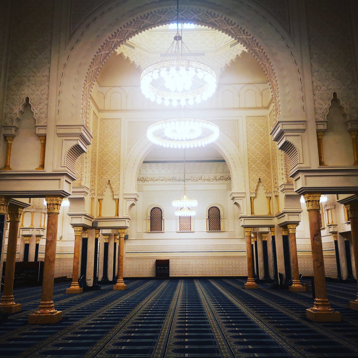 Karent_Kat's tweet photo. JEDDAH
Je suis agréablement surpris par les magnifiques lieu de Jeddah.
#navtisinternational #navtis #bzhinternational #ksa #arabiesaoudite #breizh #bretagne #merrouge #golfepersique #lamecque #medina #kingdom #djeddah #riyad #medine #moyenorient #dynastiesaoudienne https://t.co/yFydP4Yfga