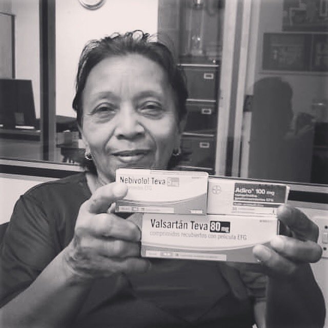 Mujeres como Eugenia pueden recibir sus medicamentos en Vzla gracias a todas las personas que generosamente donan desde España u otros países.

Tengamos poco, o tengamos mucho, DAR en la clave.

#agarrensedelasmanos #donativo