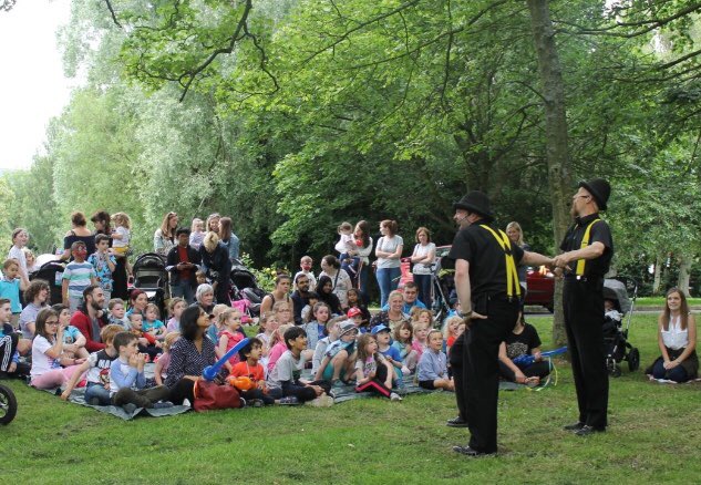 Streetwise_Ltd's tweet photo. Don’t miss the fun! 

Babcock and Bobbins will be at the Amphitheatre in Portrush at 1.30pm and the Crescent Portstewart at 4pm. #familyfun #circus https://t.co/kHAMbyAfrW