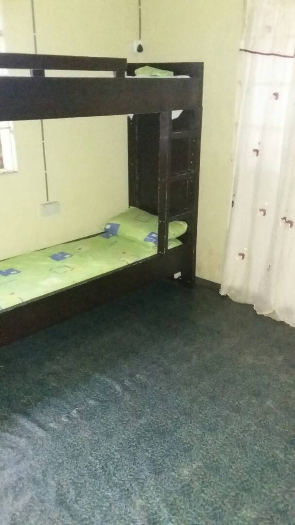 RealtorBot's tweet photo. ** FURNISHED MINI-FLAT IN COOPERATIVE VILLA **

Type: Flat/Apartment For Rent
Address: 📌 10001 Unity estate, badore, Ajah, Lagos
Price: ₦100,000 per annum
Features:   🛏️ 2   🛁 1   🚽 1
Furnished: ✔️
Serviced: ❌
Agent: @gbonofeli
Link: https://t.co/Ei8XXUGLxH . https://t.co/4tPow8tc1V
