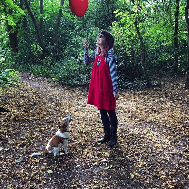 Loving life in my new @welovefrugi outfit! They kindly sent me a few pieces from their new amazing collection ‘The Brave and The Brilliant’ which is all very ‘me’! Especially this stripey Tricia nursing top and berry cord pinafore which is super breastfe… ift.tt/2ONgNsE
