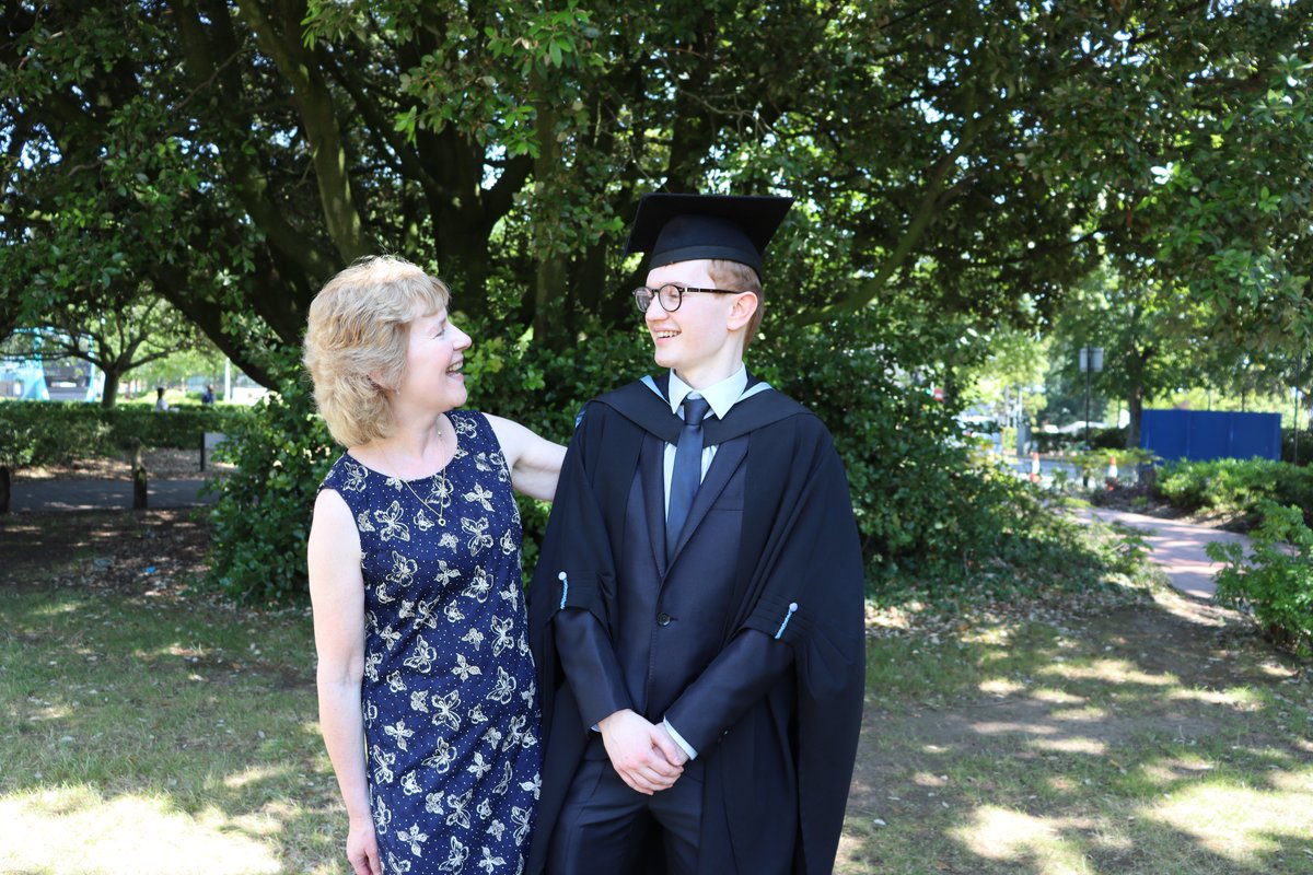 izzy_jansen's tweet photo. We're looking back on one of our highlights from #UoSgraduation, where we met Jane Breese and her son Aiden. Not only did Jane celebrate her son's graduation this summer, where he achieved a 2:1 in Computer Science, 👏 she also celebrated 42 years of working at @unisouthampton 💙 https://t.co/C23JUY47h2