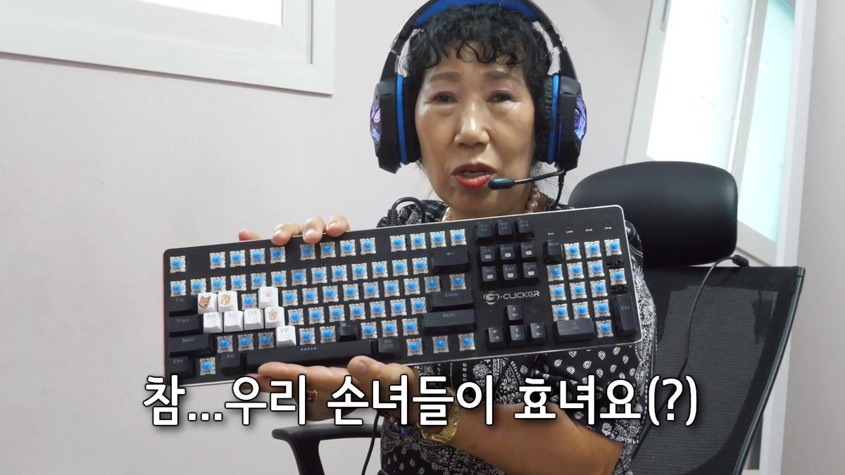 I_Demeanor's tweet photo. 아 ㅋㅋㅋㅋㅋㅋ 유라씨 대박 ㅋㅋㅋㅋㅋㅋ https://t.co/9Fef1QwlW0
