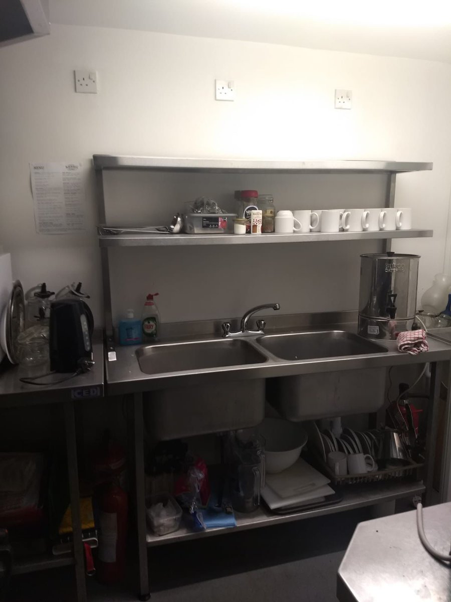 CateringMCE's tweet photo. Another successful install this week for the Black Bull, Trimdon! Many thanks to Mark, one of our engineers for these snaps!
#cateringequipment #steelfabrication #inductionrange #extractcanopy https://t.co/mjgBx0sTb4