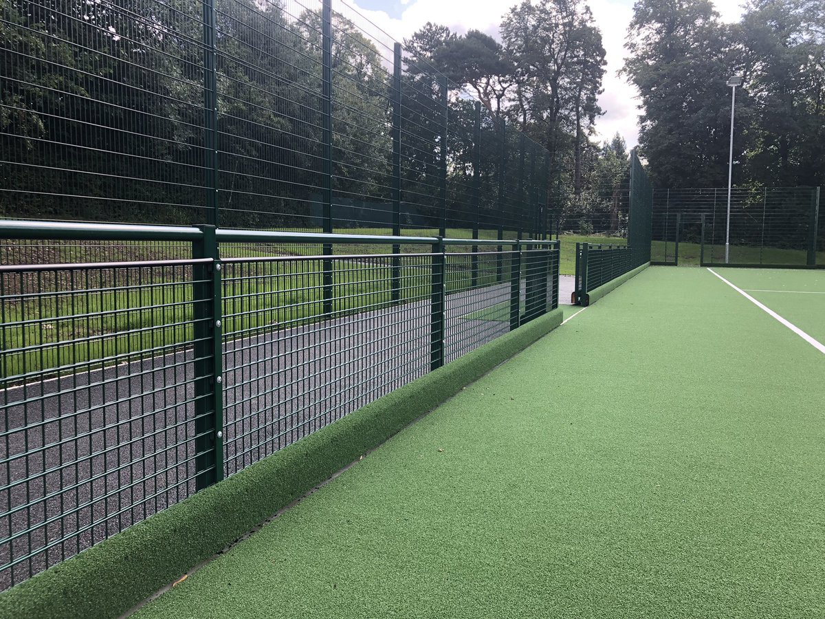 john_SSL's tweet photo. Significant progress at the @SSL_Consultants designed project @ladybarnhouse. Carpet & fencing installed to new build area. Base to existing area rectified & shockpad laid. Next up a new twin bay cricket facility! @GoodSchoolsUK @SAPCA @LBHSSport #LBHSMagic @DessoSport https://t.co/gJbrOUB545
