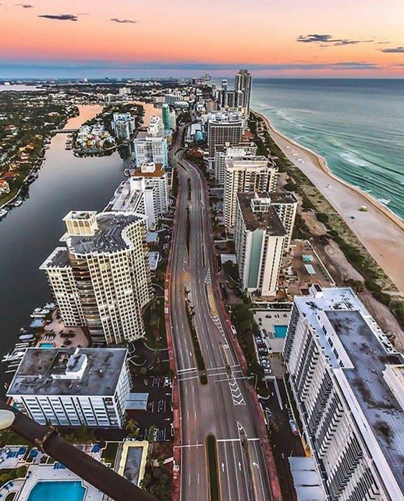 miami_feelings's tweet photo. Miami, Florida 🏖️ Kevin Montello @kevinmontello | The Best Photos and Videos of Miami &amp; Florida. #miami #florida #miamifeelings https://t.co/d5ZMA0pRFW