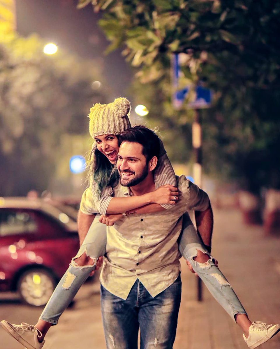 webpressmarathi's tweet photo. मिताली आणि सिद्धार्थ 💕
.
Follow करा @webpress_marathi
.
#webpressmarathi #marathicelebrity #marathi #sidharthchandekarfansclub #sidharthchandekar #mitalimayekar #mitali #mitalimayekarworld #mitalimayekar_herfangirl❤ #mitalimayekarfanclub #mitalimayekar❤️ @sidchandekar https://t.co/y5GDEVcS1u