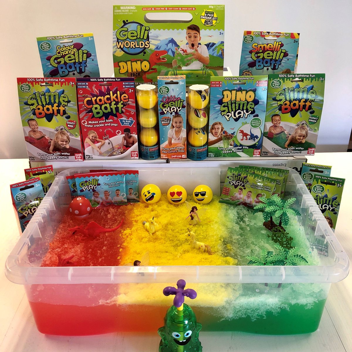 Zimplikids's tweet image. What did the traffic light say to the car?🚦Don’t look! I’m about to change🤣
GIVEAWAY TIME! This week we are giving away a MEGA traffic light-themed bundle!🚗
To #WIN some amazing goodies...LIKE, RETWEET &amp;amp; TAG 3 friends! GOOD LUCK!🤪
#Giveaway #FreebieFriday